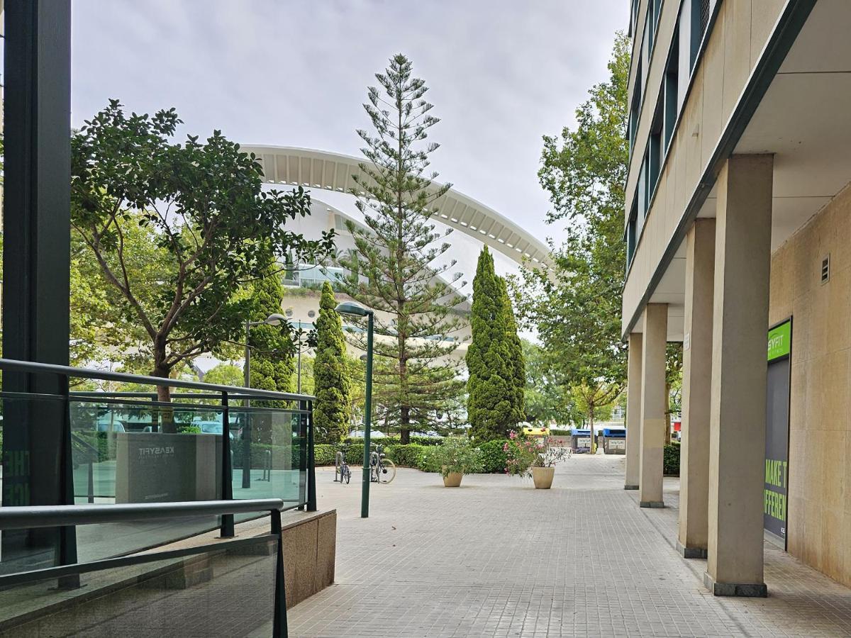 Apartamentos Las Ciencias B Valencia Exterior photo